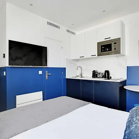 Modern Sutdio For 2 With A-c - Near Montmartre Parigi