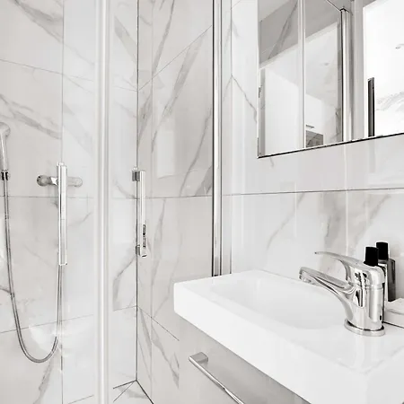 Modern Sutdio For 2 With A-c - Near Montmartre Apartment *